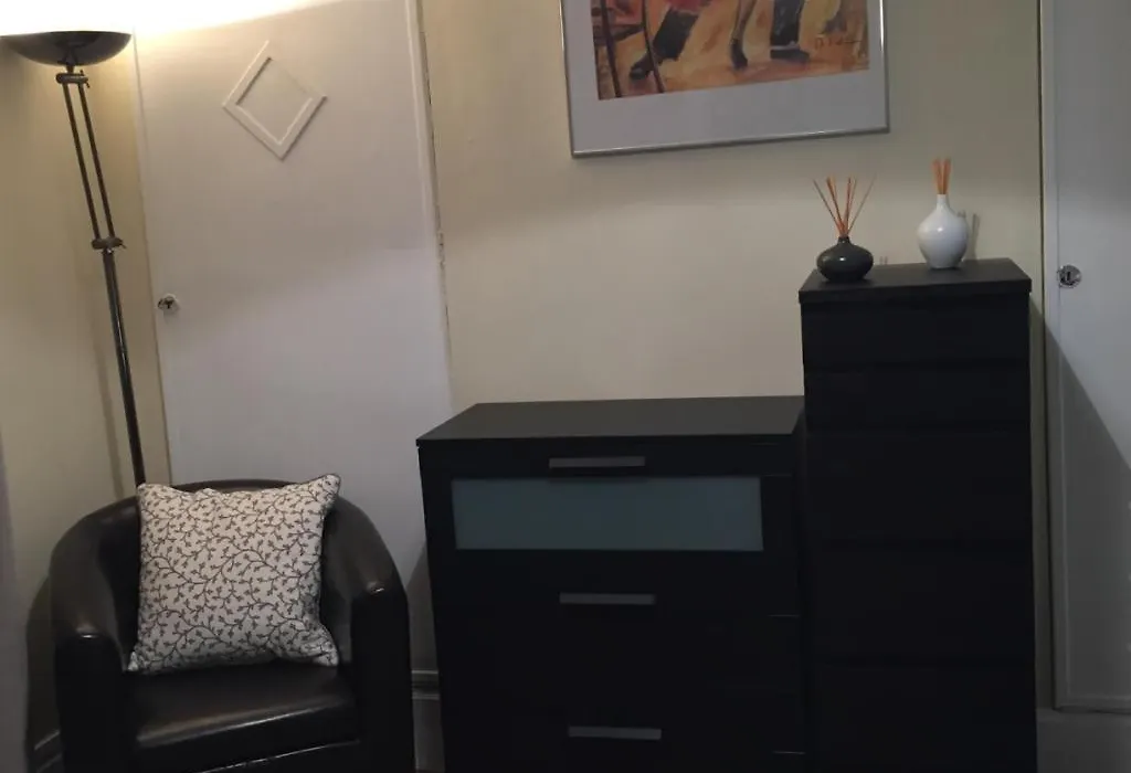 Appartement Dans Le Marais-1